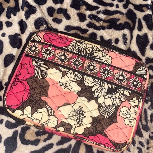 Vera Bradley tablet case - Picture 5 of 5